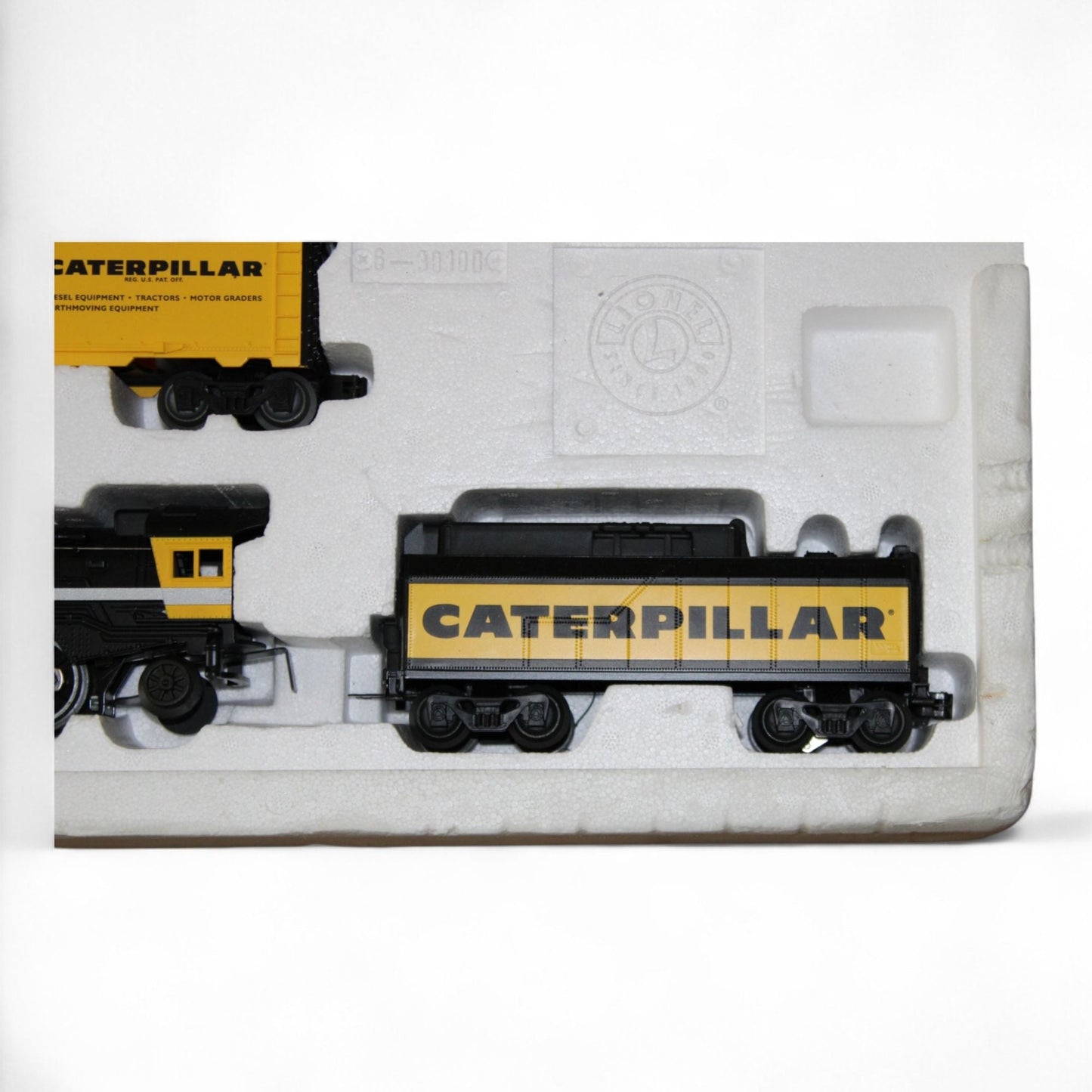 Lionel Caterpillar steam engine train set with tracks and accessories