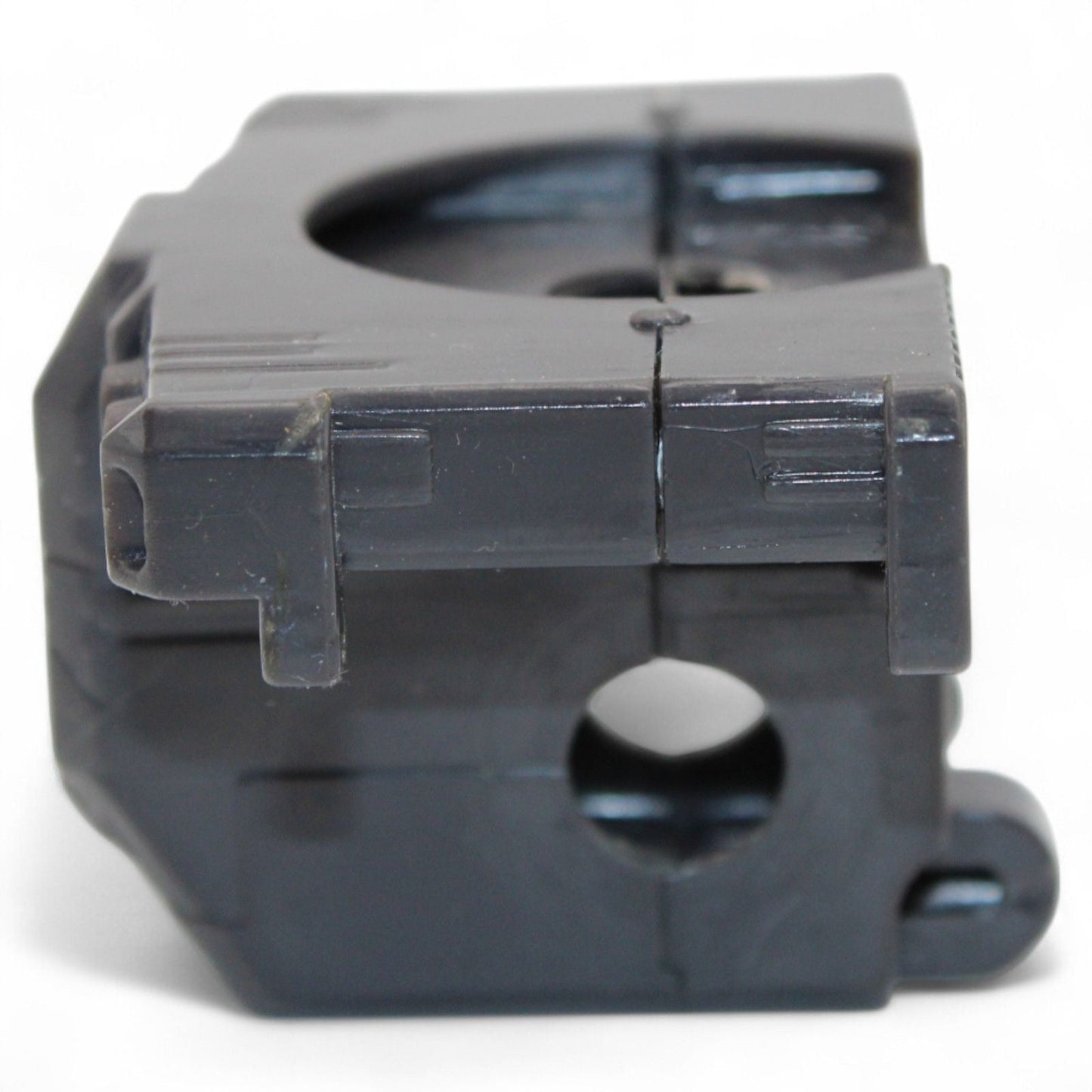 Detailed view of Transformers Armada Unicron hip replacement part