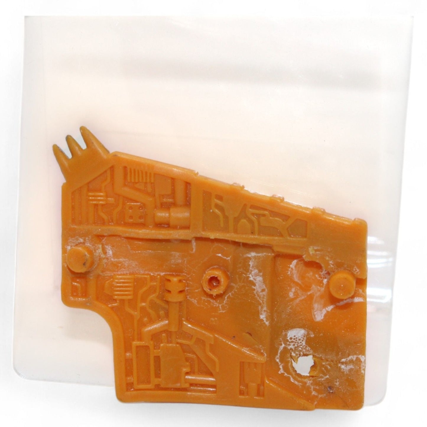 Back view of the Transformers Unicron Armada shoulder cover replacement piece