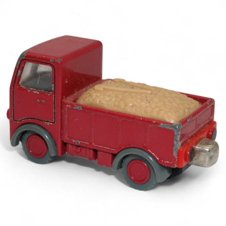2002 Thomas Train die-cast red lorry truck with detachable load