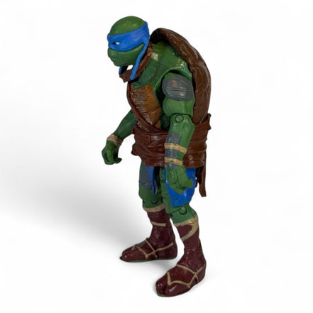 Side view of TMNT Leonardo action figure