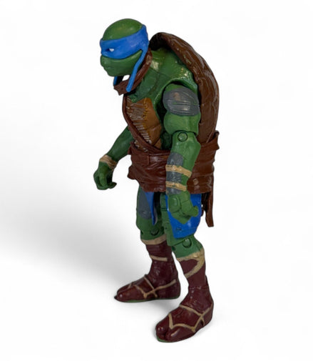 Side view of TMNT Leonardo action figure