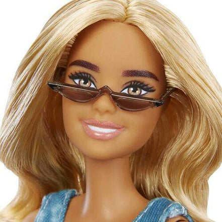 Barbie Fashionista - Select Figure(s) - Flip Side CollectiblesFashion DollToyShnip173 Tie - dye Shorts Romper