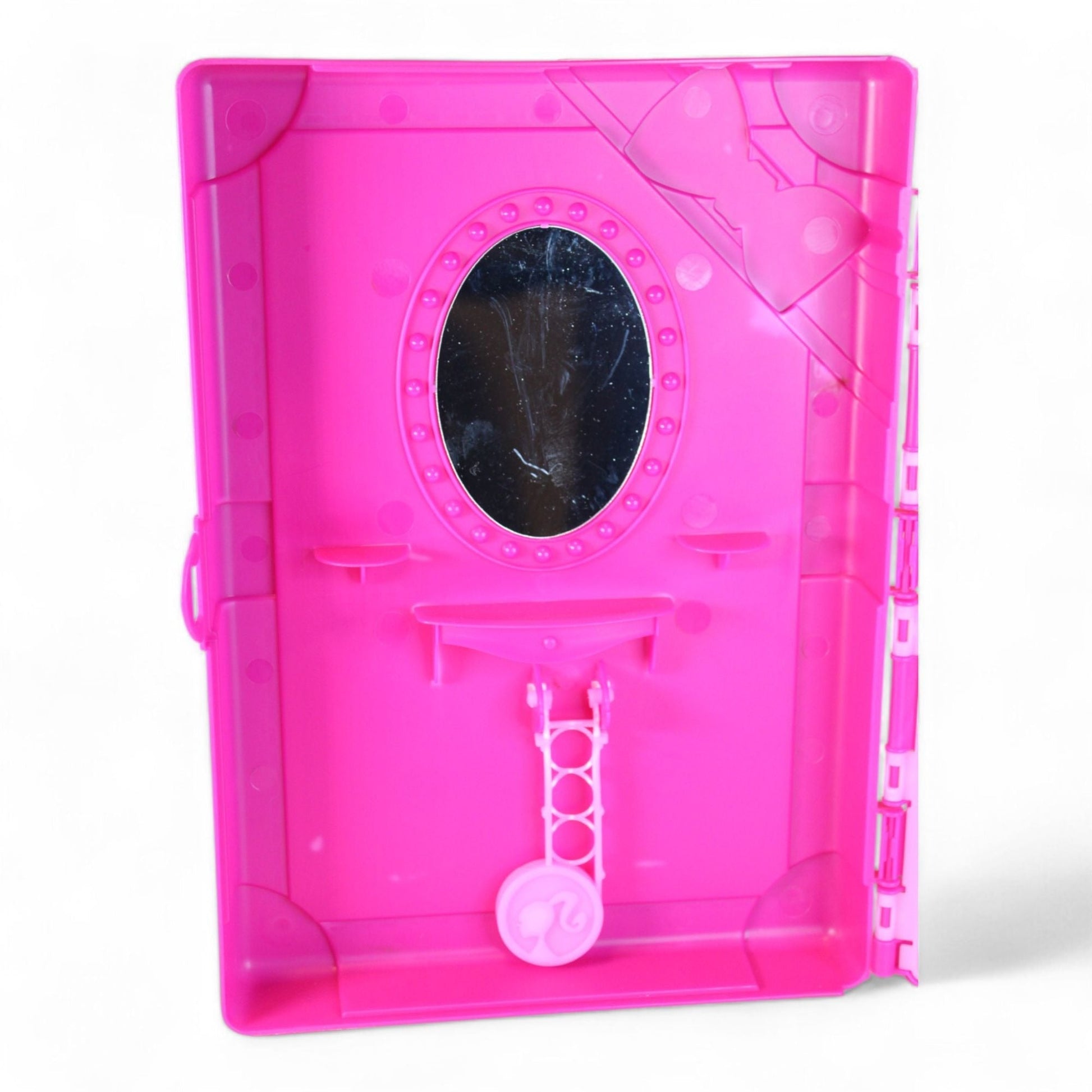 Close-up of the mirror inside the Barbie Fashionista Travel Case