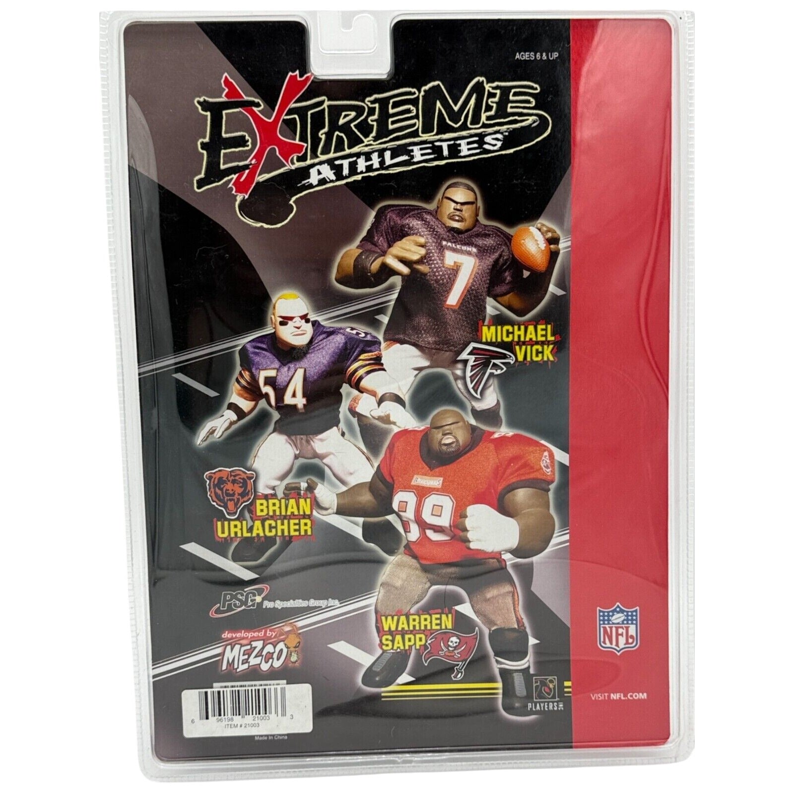 Brian Urlacher NFL Action Figure by Mezco - New in Box – chicago bearsMezcoAction Figureaction figurebrian urlacherchicago bears4