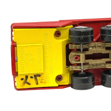 Vintage Matchbox Super Kings K-13 Die-Cast Aircraft Transporter