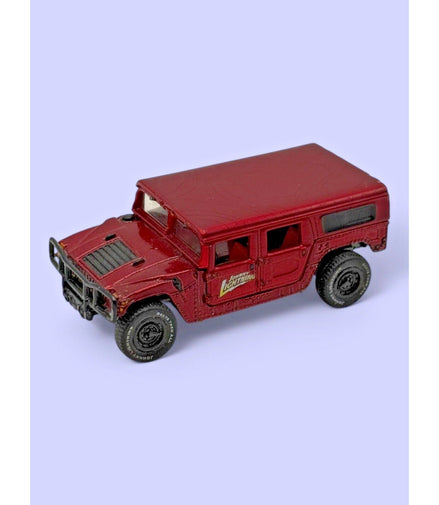 Johnny Lightning 2000 Hummer H1 4-Door SUV diecast model in red, front view