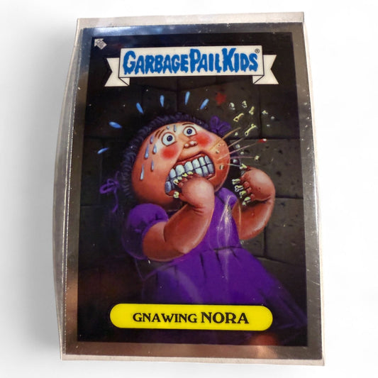 Garbage Pail Kids Trading Card #8 Gnawing Nora Featuring Elliot Mess