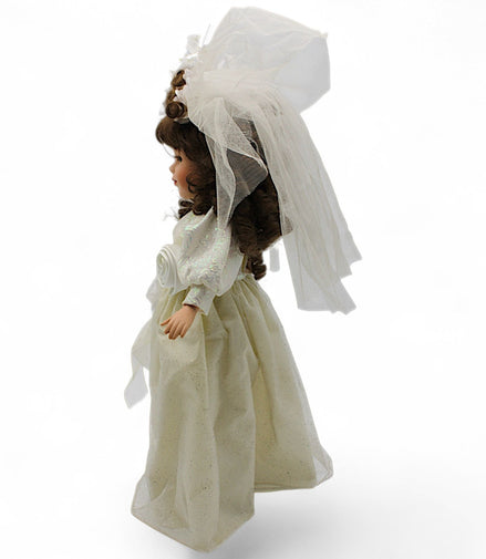 Porcelain Bride Doll with Elegant White Dress and Veil – wedding dollCollector's ChoiceDollbridal gowncollectible dollcollector's item2