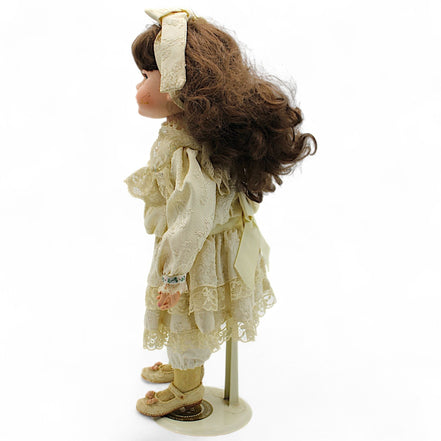 Rebecca Porcelain Figurine from Boyds Yesterday's Child CollectionBoydsDollboyds collectionboyds yesterdaychild collection2