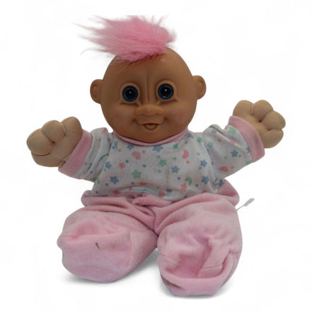 RUSS Troll Kidz Doll with pink pajamas and pink hair, front view