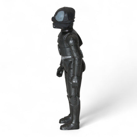 Side profile of Zuckuss action figure