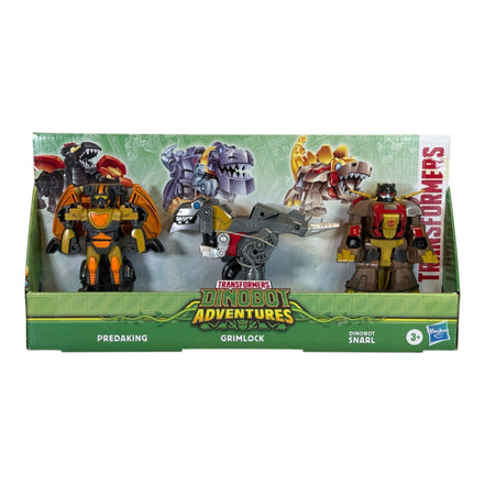 Close-up of Predaking action figure from Transformers Dinobot Adventures