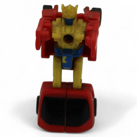 Transformers G1 Micromasters Roadhandler standing in robot form