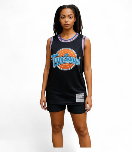 Model wearing Tune Squad Lola #10 jersey, showcasing the front design