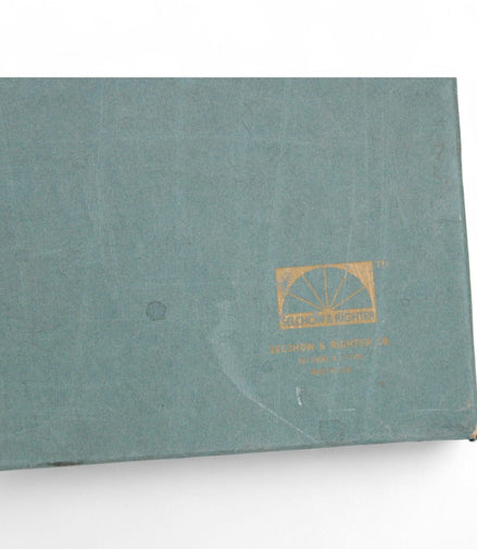 Selchow & Righter logo on vintage Scrabble box