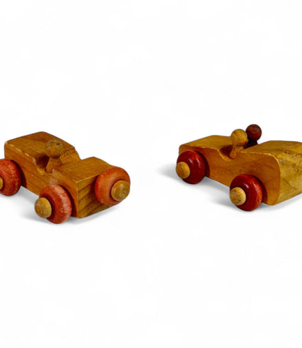 Set of 2 handcrafted wooden toy cars from Vermont